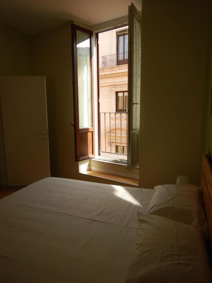 Barberini Bright Apartment Roma Esterno foto