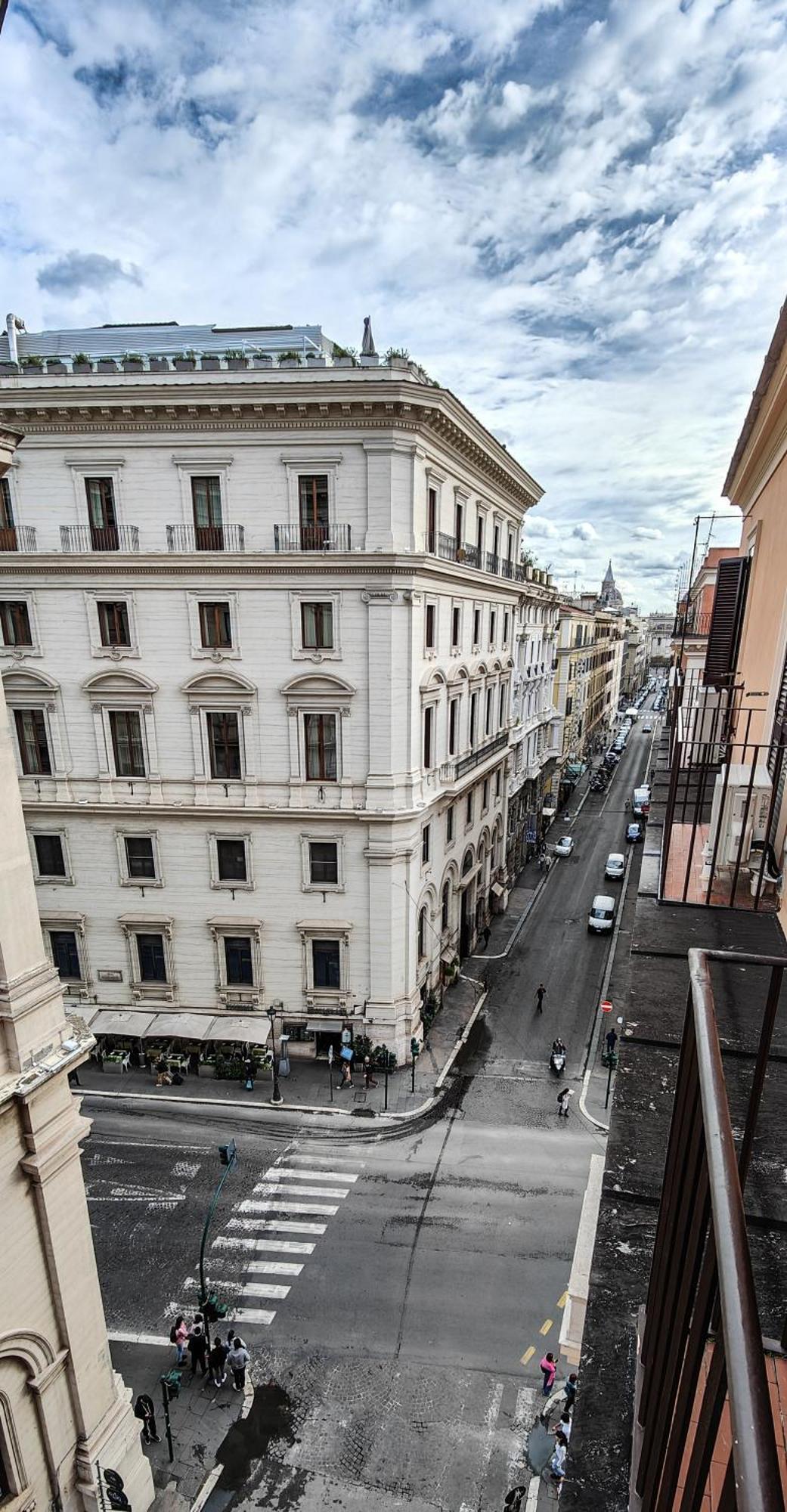 Barberini Bright Apartment Roma Esterno foto